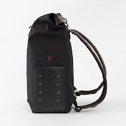 ガッツモデルのバックパック。