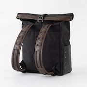 ガッツモデルのバックパック。