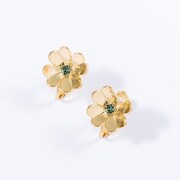 花垣武道モデルのイヤリング。