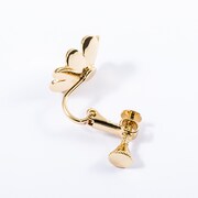 花垣武道モデルのイヤリング。