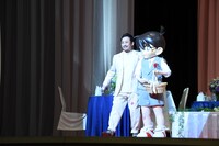 左から高木渉、江戸川コナン。