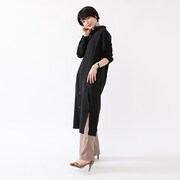 花垣武道モデルのワンピースの着用イメージ。