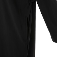 花垣武道モデルのワンピース。