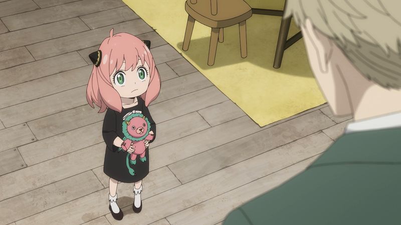 TVアニメ「SPY×FAMILY」第1話場面カット。