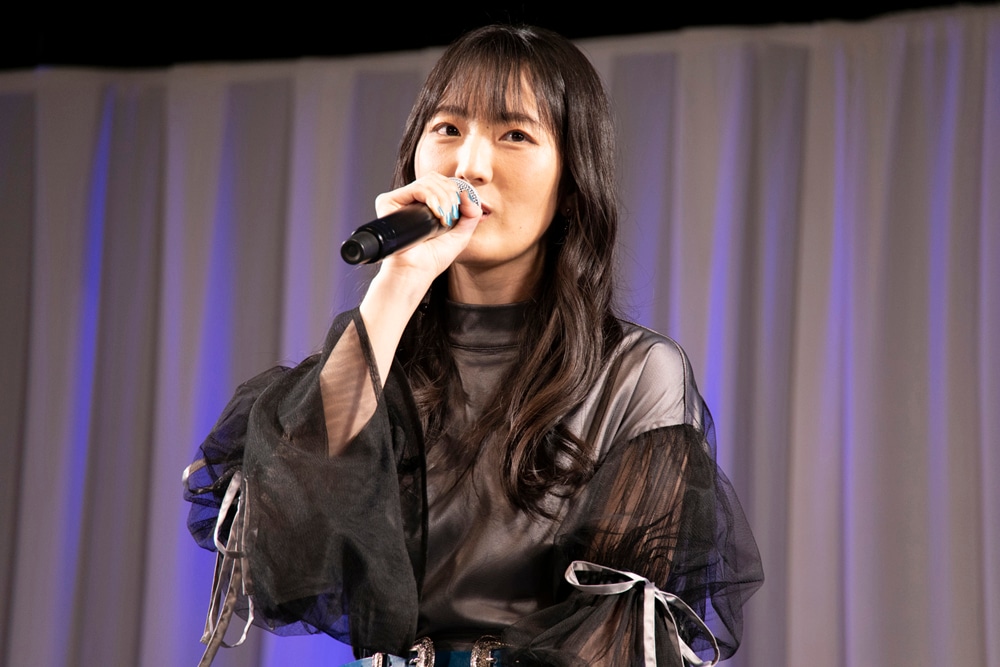 石川由依