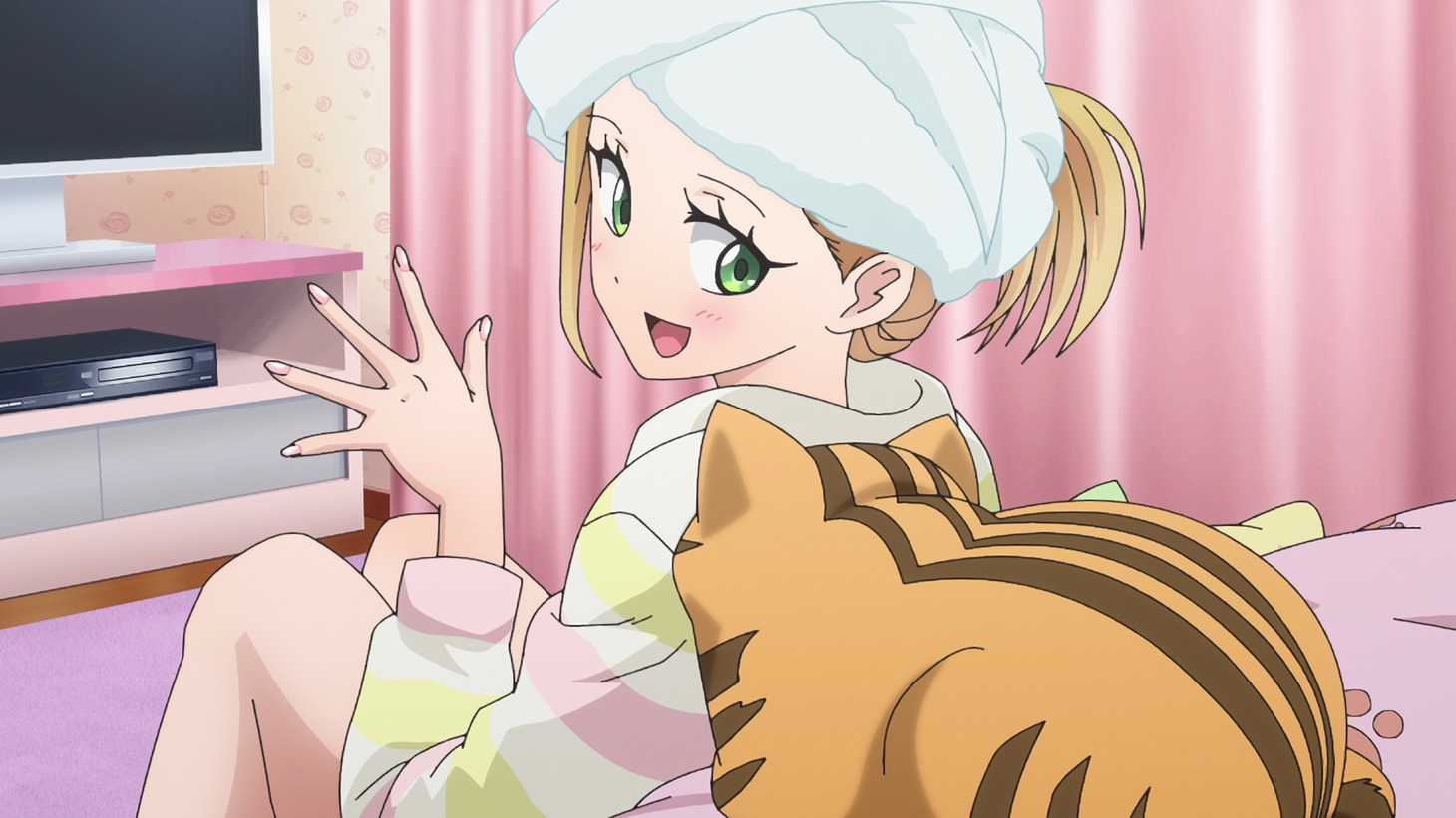 TVアニメ「恋は世界征服のあとで」放送直前PVより。