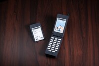 応募者全員サービスとして用意された「名探偵コナンVOICE200 松田陣平の携帯電話」。(c)青山剛昌／小学館