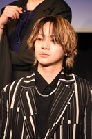 虎杖悠仁役の佐藤流司。