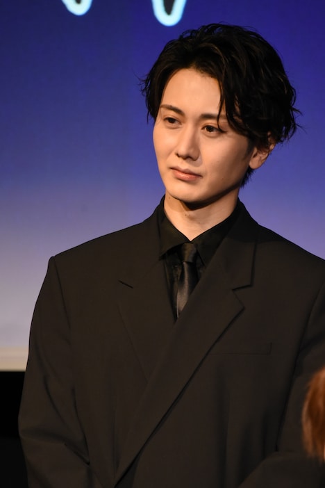 真人役の太田基裕。