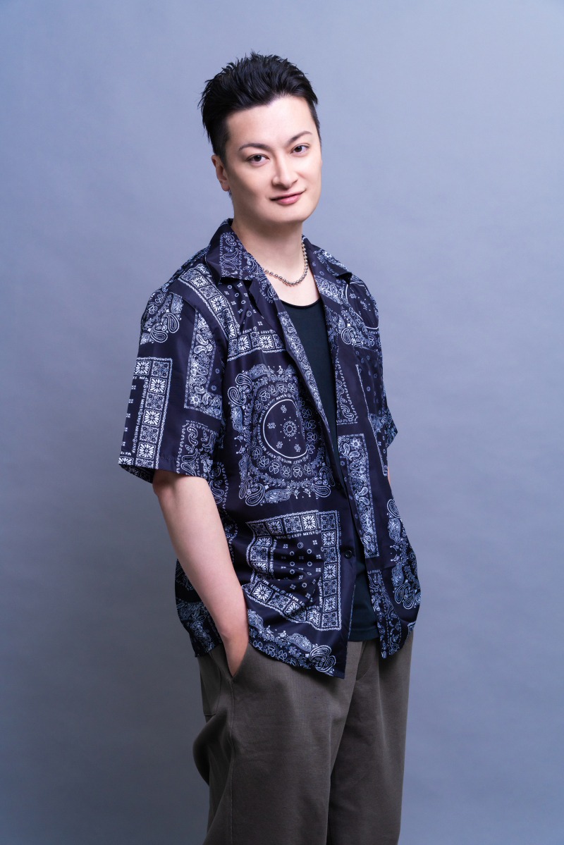 清川誠司役の中村龍介。