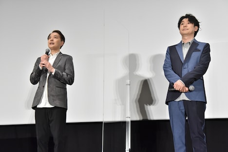 左から川島得愛、鈴村健一。