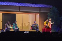 ステージプログラム「鬼滅の宴 -遊郭編-」の様子。