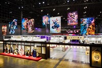 「鬼滅祭 ～アニメ参周年記念祭～」企画展示エリアの様子。