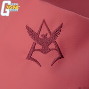 「ガンダムシリーズ パイロットスーツリュックサック」より、「シャアモデル」のマーク部分。