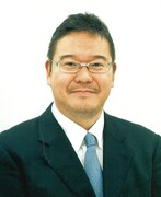 井上威朗氏