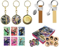 特設ショップで販売されるキーホルダーやプリントクッキー、クリアファイル。