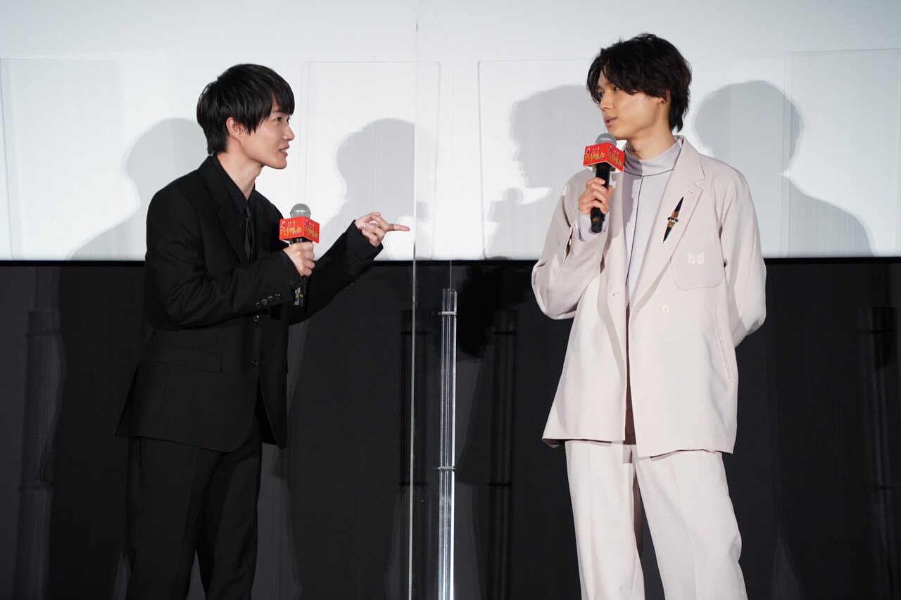 xxxHOLiC」初日舞台挨拶で柴咲コウ＆松村北斗が神木隆之介の晴れ