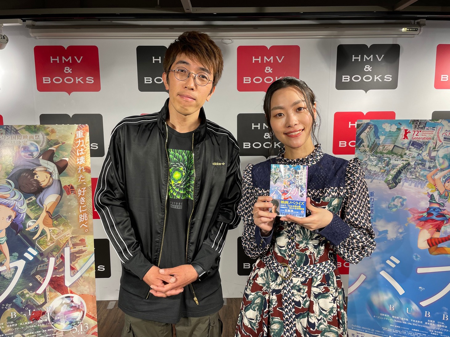 トークイベントより。左から荒木哲郎監督、武田綾乃。