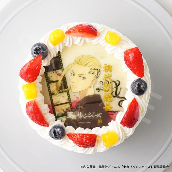東リベ ドラケンを生クリームとフルーツたっぷりのケーキにプリント コミックナタリー