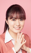 堀内まり菜演じる桃瀬成海。