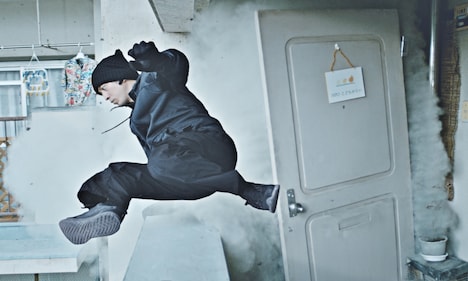 実写映画「ザ・ファブル 殺さない殺し屋」より。