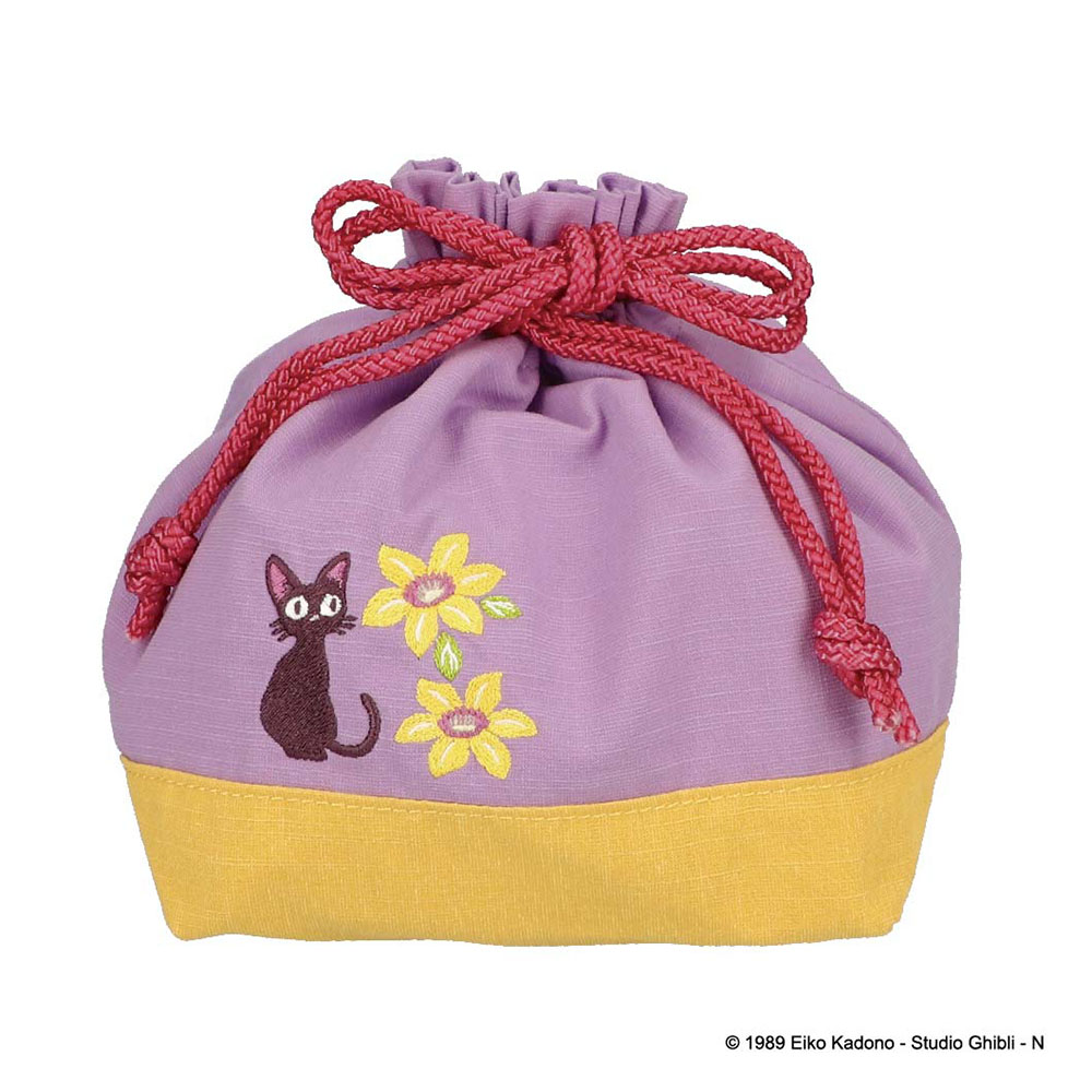 「魔女の宅急便」をモチーフにした巾着。