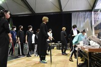 舞台「薔薇王の葬列」公開稽古の様子。