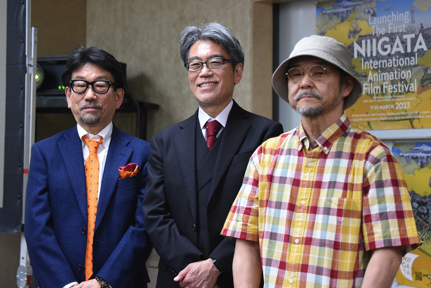左から真木太郎、井上伸一郎、押井守。