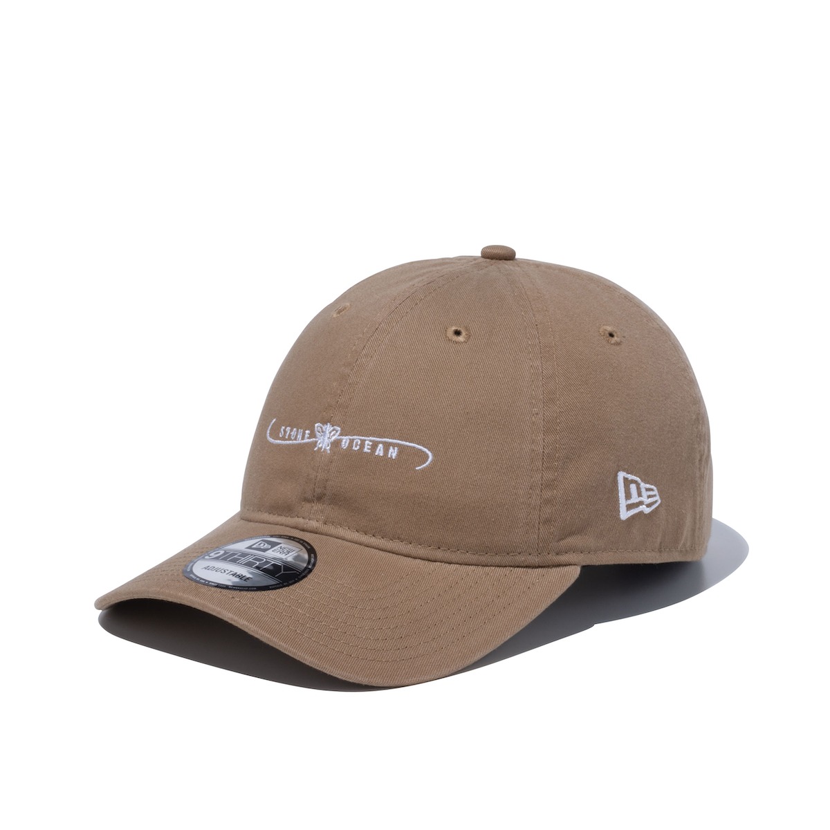 「9THIRTYモデル」の「STONE OCEAN LOGO KHAKI」。