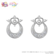 「劇場版『美少女戦士セーラームーンEternal』Crisis Moon Compact Pierced Earrings」
