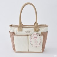 「ちびまる子ちゃん」をモチーフにしたハンドバッグ。