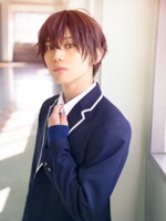 竹中凌平扮する宮野由美。