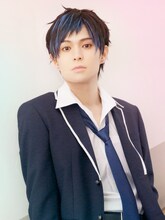 川隅美慎扮する小笠原次郎。