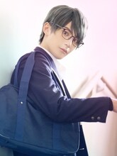 阿部快征扮する暮沢丞。