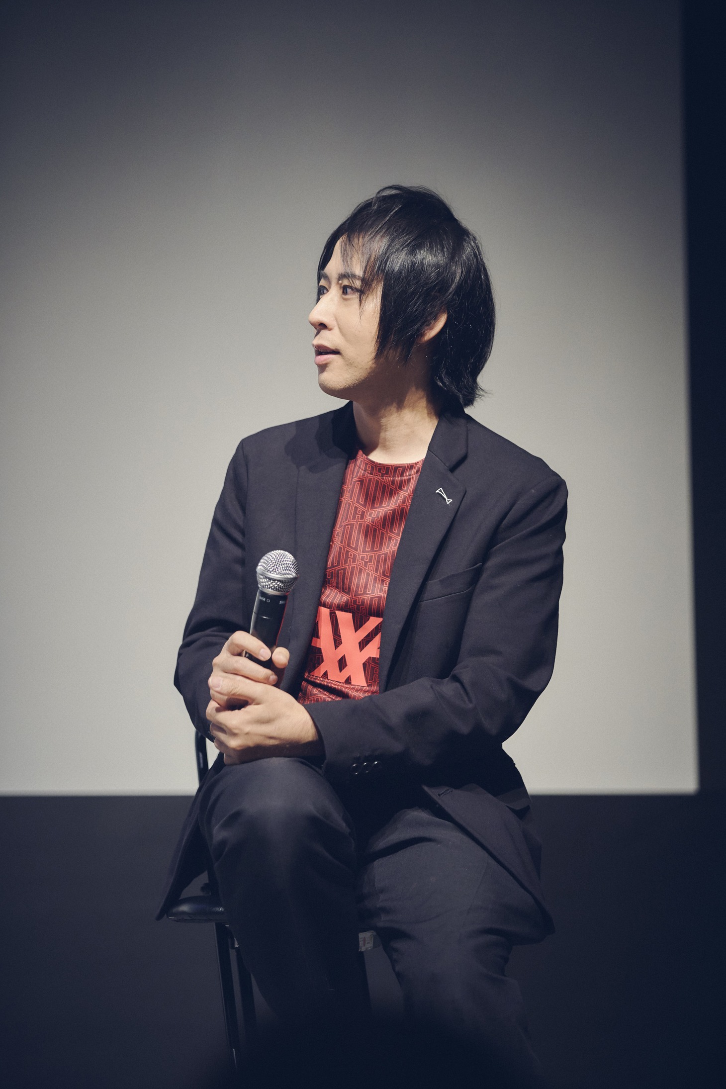 白井悠介