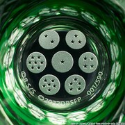 ピッコロをモチーフにした江戸切子グラス。