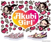 タツノコプロ×byAより、「アクビガール」のコラボシューズ。