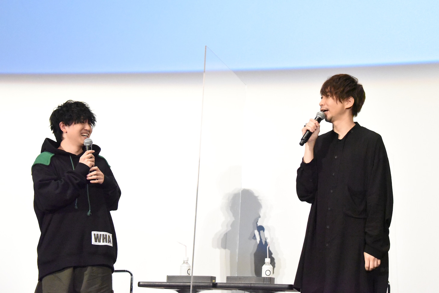 左から山下大輝、諏訪部順一。