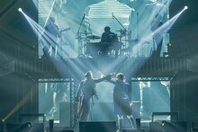 左から矢野奨吾、堀江瞬。