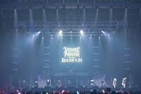 「VISUAL PRISON 1st GIG -RED MOON-」の様子。