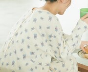「ONOFFYFREE×ジョジョの奇妙な冒険 ストーンオーシャン トップス」着用イメージ