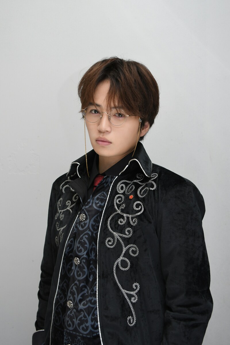 火室ノベル役の菊池風磨。