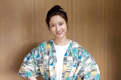 宮野加奈子役の谷まりあ。