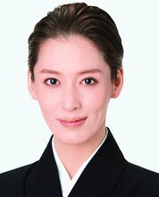 月城かなと(c)宝塚歌劇団