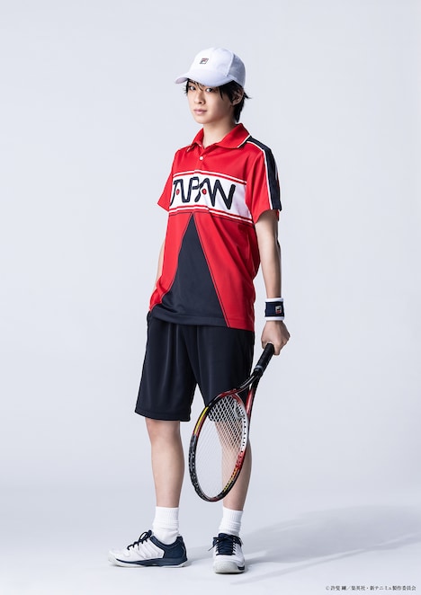 今牧輝琉扮する越前リョーマ。