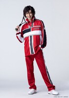 丸山龍星扮する毛利寿三郎。