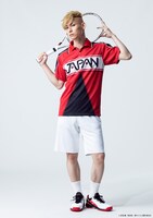 田内季宇扮する松平親彦。