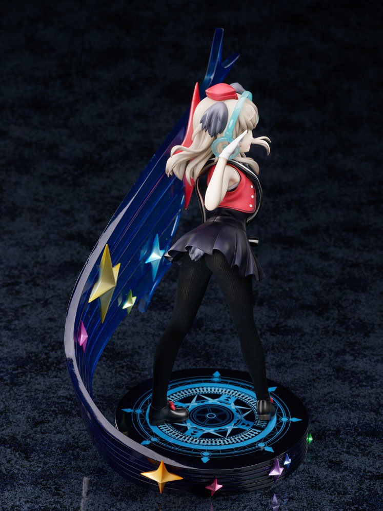 「ヴァージニア・ロバートソン 1/7スケールフィギュア」