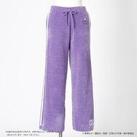 「映画『五等分の花嫁』オリジナルロングパンツ」の二乃モデル。