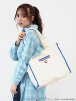 「弱虫ペダル スクエアトートバッグ」使用イメージ